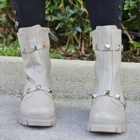 Women's Grey Pyramid Stud Ankle Combat Boot - Picture 3 of 5